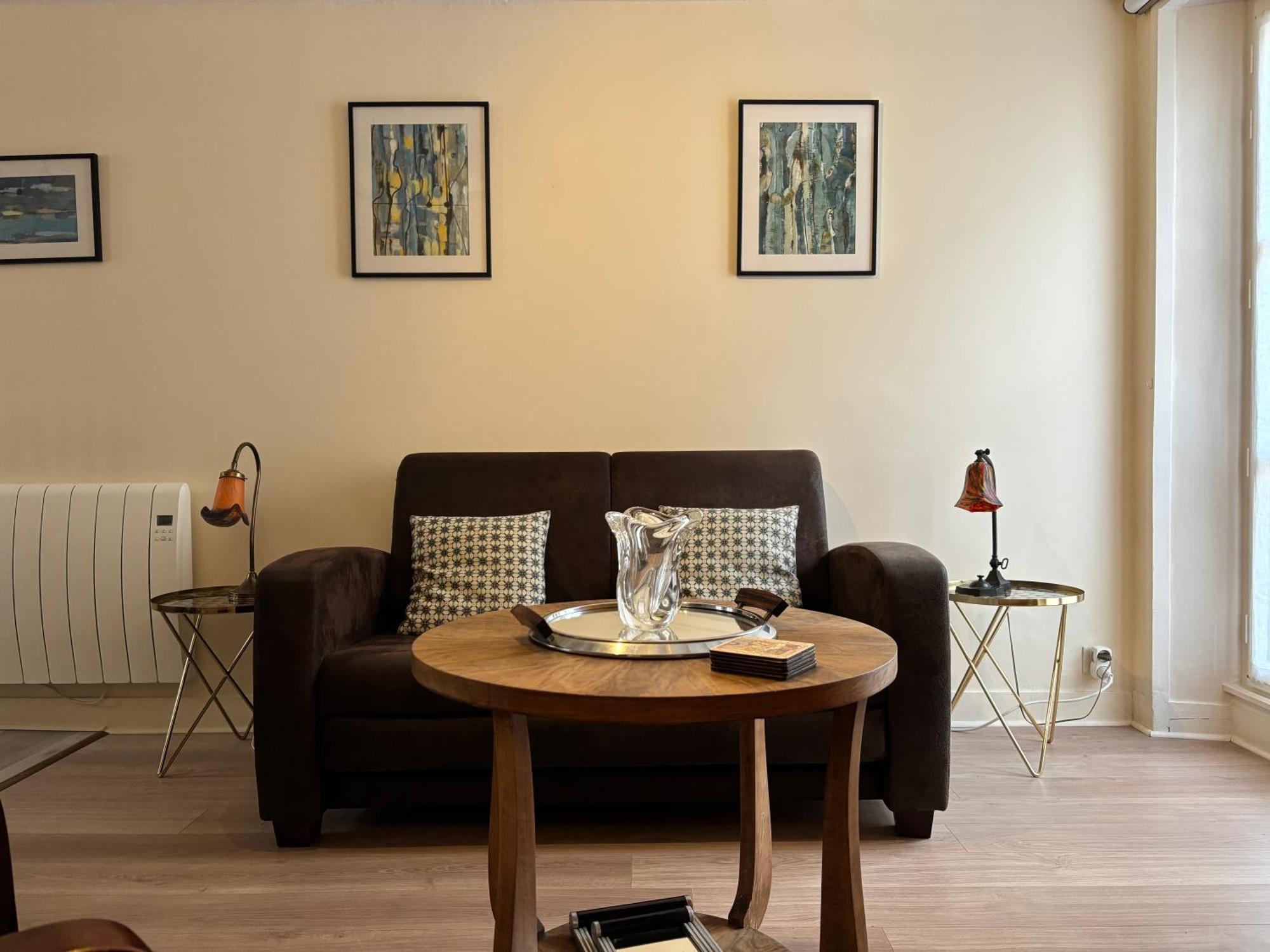 Les Remparts Apt Spacieux 1 Er Etage Renove Joliment Decore Bien Equipe Plein Centre Bayeux Proche Plages Du Debarquement Parking Gratuit A Proximite Zewnętrze zdjęcie